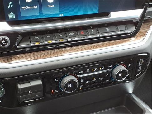 New 2026 Chevrolet Silverado 1500 LT Trail Boss w/ LT Trail Boss Premium Package image 10