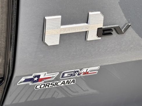New 2026 GMC Hummer EV SUV AWD/4WD image 7