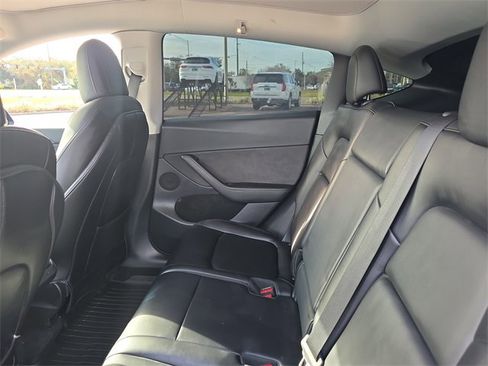 Used 2023 Tesla Model Y Long Range image 8