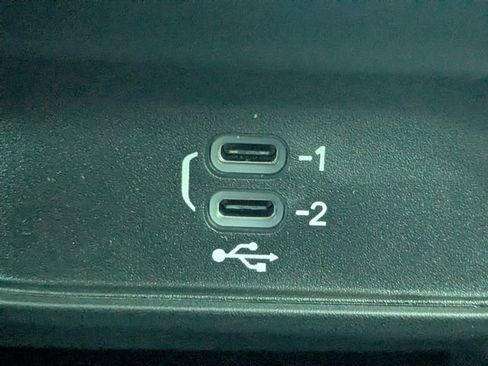 New 2026 Chrysler Pacifica Select image 24