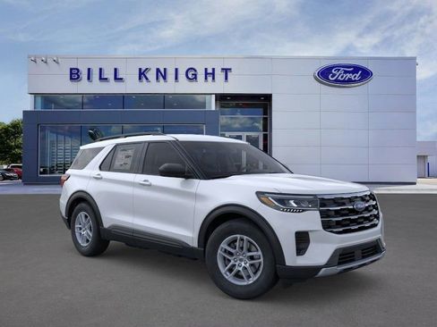 New 2026 Ford Explorer Active image 7