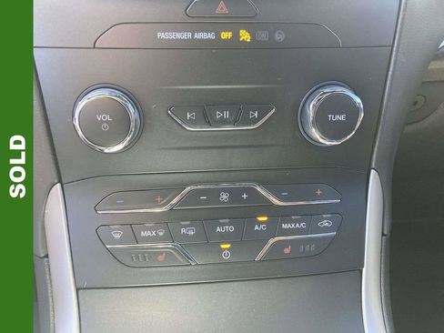Used 2020 Ford Edge ST-Line FWD image 21