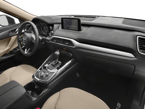 Used 2017 MAZDA CX-9 Touring image 16