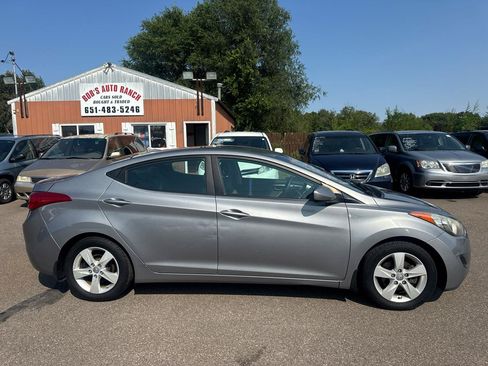 Used 2013 Hyundai Elantra GLS FWD image 4