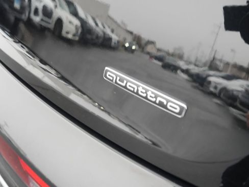 Certified 2023 Audi Q5 2.0T Premium w/ Convenience Package image 10