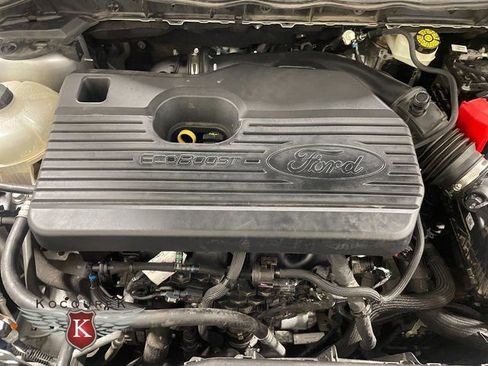 Used 2020 Ford Escape Titanium image 24