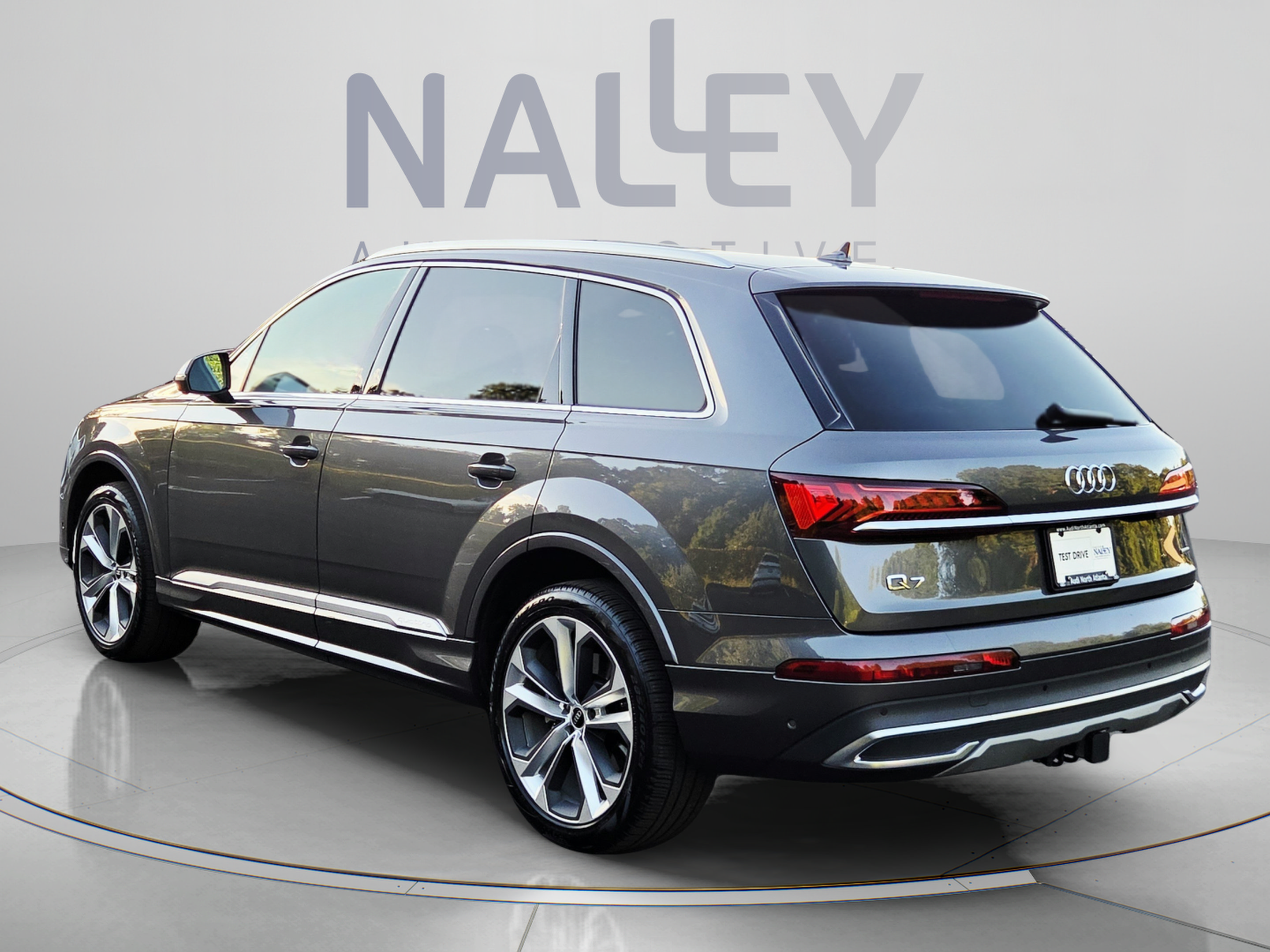 Used 2021 Audi Q7 3.0T Premium Plus AWD/4WD image 3