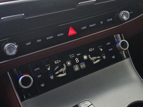 New 2026 Genesis GV70 3.5T Sport Advanced image 27