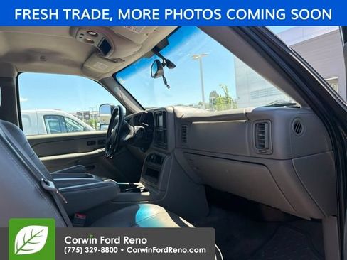 Used 2004 Chevrolet Silverado 2500 LT AWD/4WD image 10