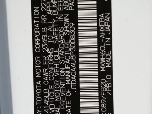 Used 2023 Toyota Prius LE image 24