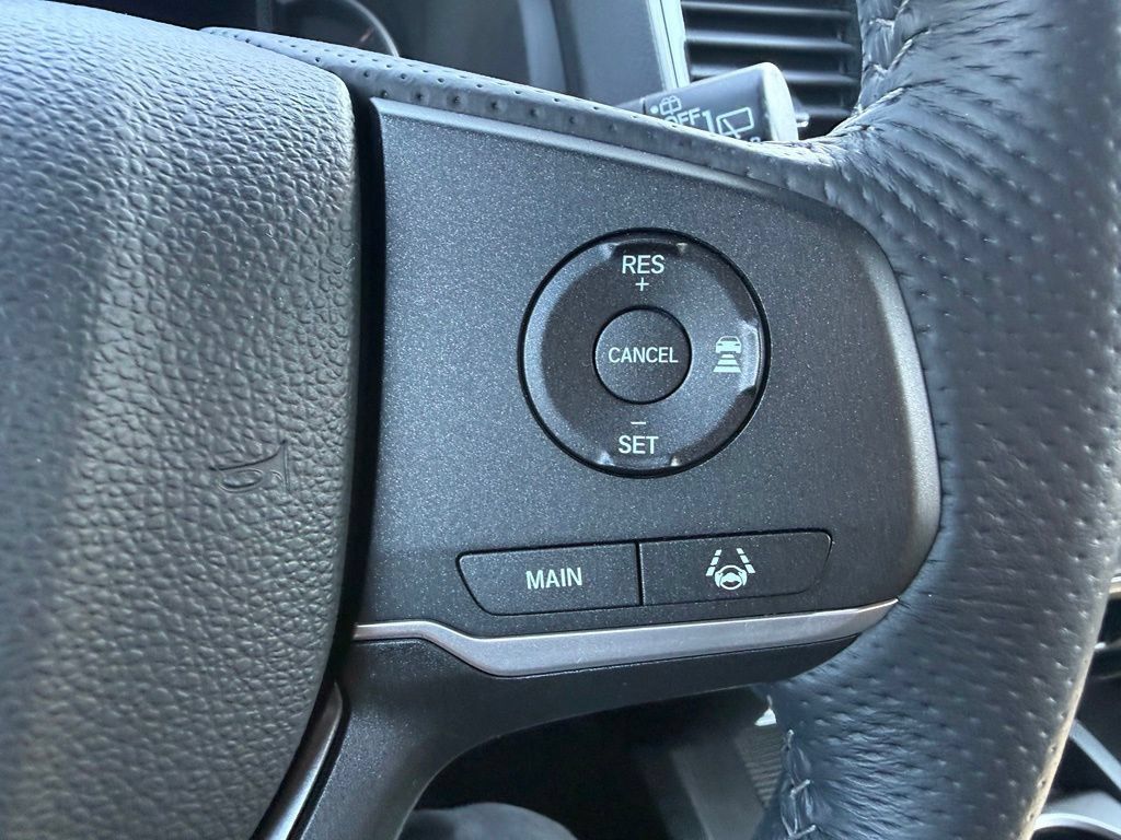 Used 2023 Honda Passport EX-L image 18