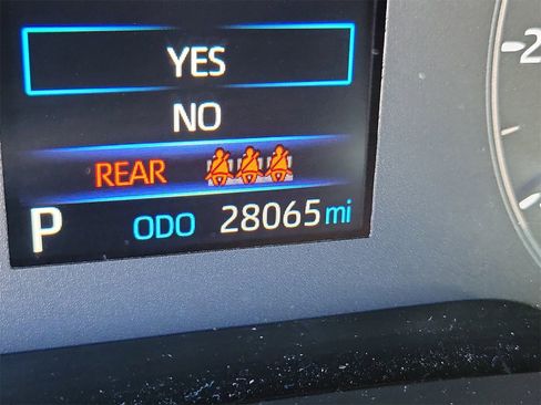 Certified 2024 Toyota Corolla LE image 25