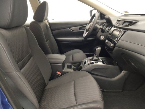 Used 2019 Nissan Rogue S FWD image 21