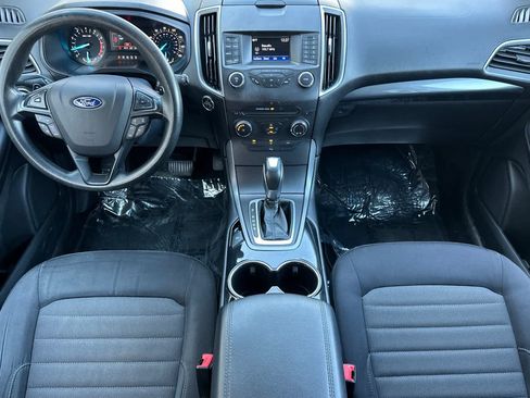 Used 2016 Ford Edge SE AWD/4WD image 3
