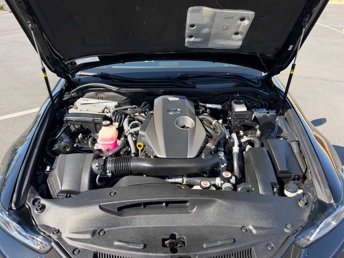Used 2020 Lexus IS 300 F Sport w/ Blackline Edition RWD image 9