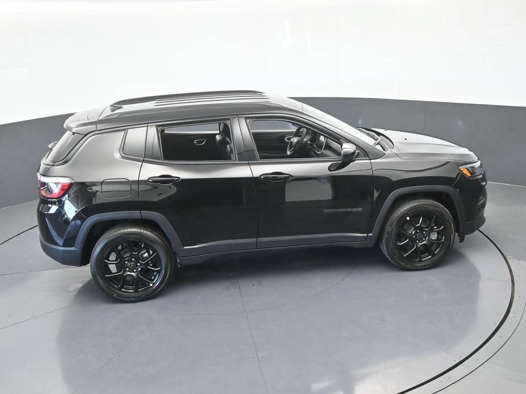 New 2026 Jeep Compass Latitude AWD/4WD image 47