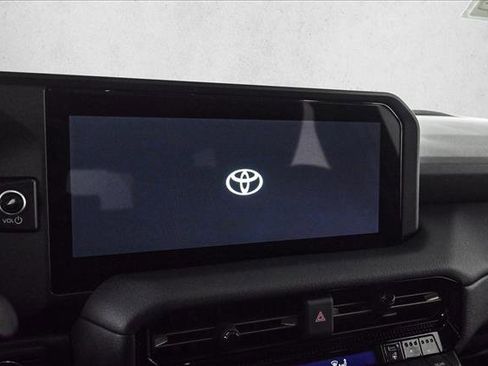 Used 2025 Toyota Land Cruiser image 15