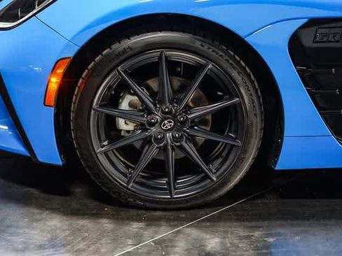 Certified 2023 Toyota GR86 Premium image 6