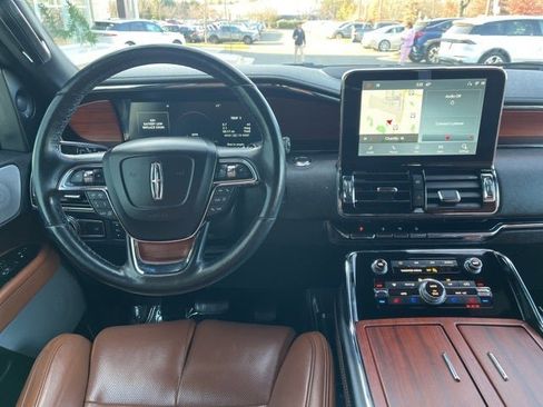 Used 2021 Lincoln Navigator L Reserve w/ Luxury Package image 18