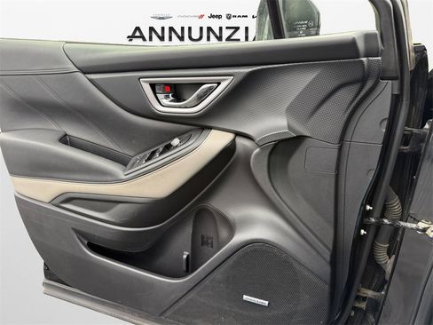 Used 2023 Subaru Forester Limited w/ Popular Package #2 image 27