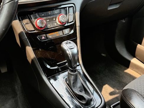 Used 2020 Buick Encore Preferred FWD image 15