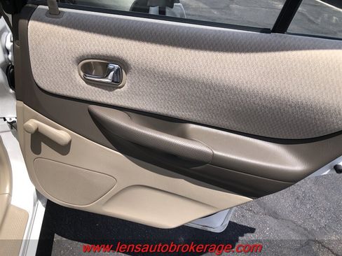 Used 2001 MAZDA Protege FWD image 20