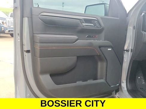 Certified 2024 GMC Sierra 1500 AT4 w/ AT4 Premium Package AWD/4WD image 22