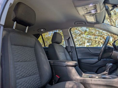 Used 2019 Chevrolet Equinox LT image 14