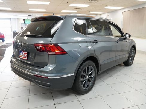 Used 2022 Volkswagen Tiguan SE image 15