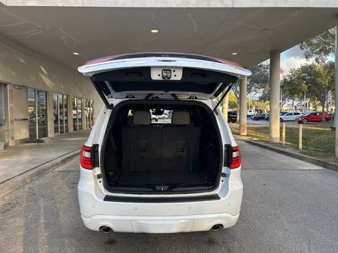 Certified 2023 Dodge Durango R/T RWD image 37