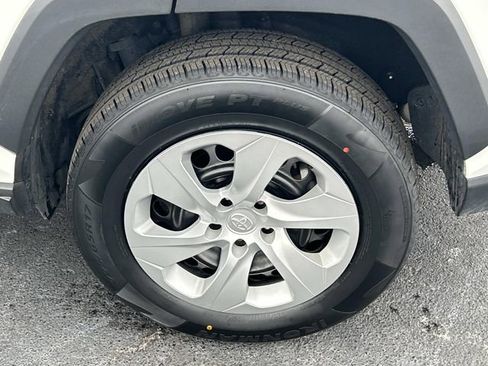 Used 2024 Toyota RAV4 LE image 13