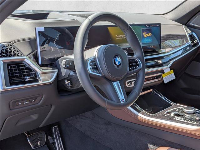 Used 2026 BMW X5 xDrive40i w/ M Sport Package AWD/4WD image 3