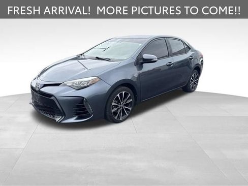 Used 2017 Toyota Corolla SE FWD image 1
