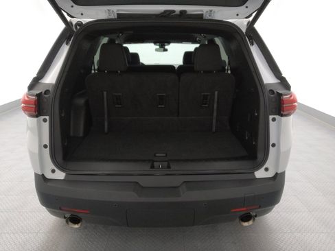 Used 2022 Chevrolet Traverse LT AWD/4WD image 29