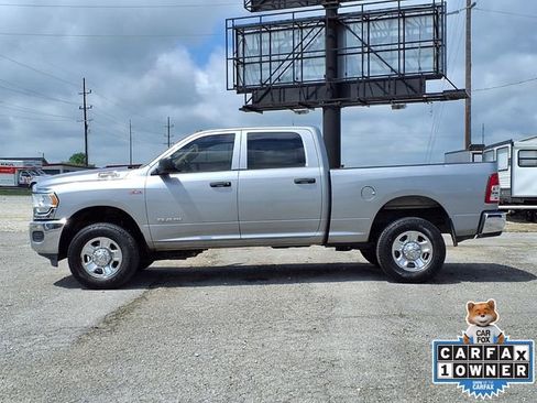 Used 2020 RAM 2500 Tradesman w/ Chrome Appearance Group AWD/4WD image 18