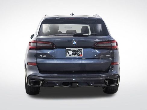 Used 2022 BMW X5 xDrive40i w/ M Sport Package AWD/4WD image 4