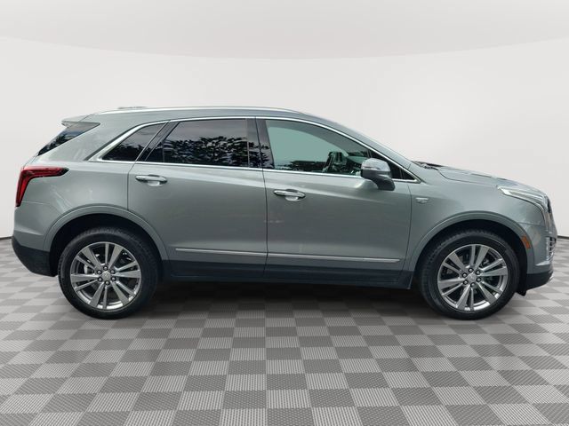 Certified 2024 Cadillac XT5 Premium Luxury FWD image 3
