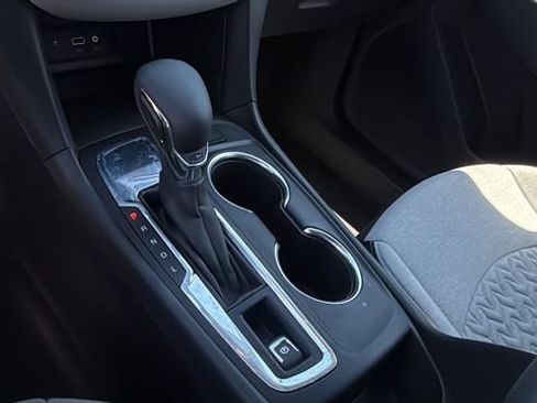 Used 2023 Chevrolet Equinox LT w/ LPO, Floor Liner Package FWD image 29
