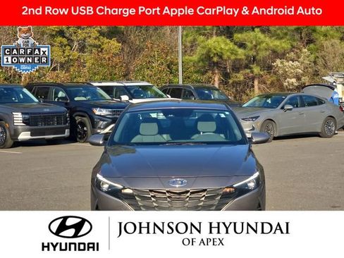 Used 2023 Hyundai Elantra SEL w/ Convenience Package image 11