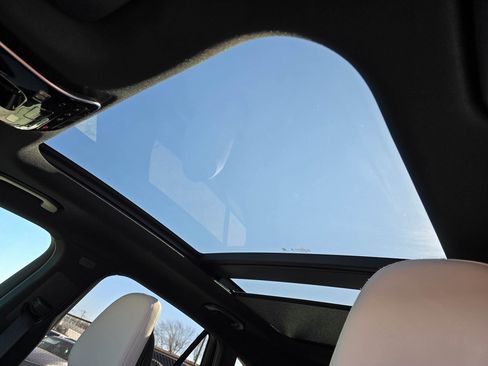 New 2026 Mercedes-Benz GLC 300 4MATIC image 32