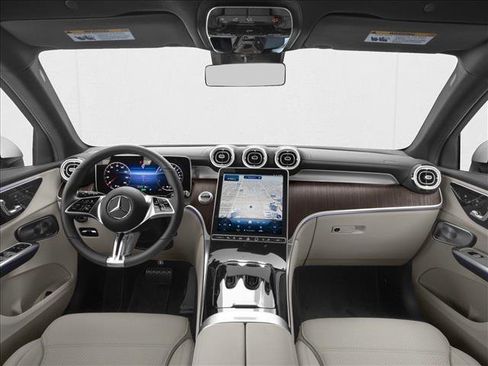 New 2026 Mercedes-Benz GLC 350e GLC 350e image 5