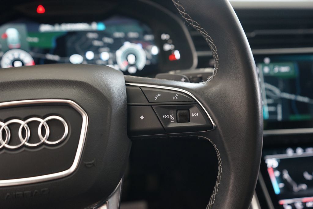 Used 2023 Audi Q8 Premium Plus AWD/4WD image 38