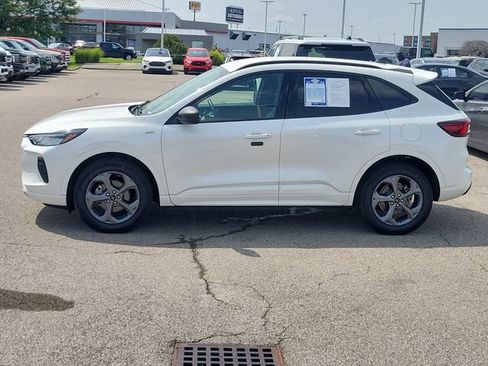 Certified 2024 Ford Escape ST-Line w/ Tech Pack #1 AWD/4WD image 2