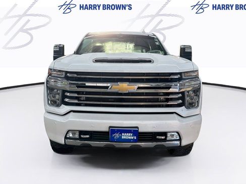 Used 2022 Chevrolet Silverado 3500 High Country w/ Safety Package II AWD/4WD image 6