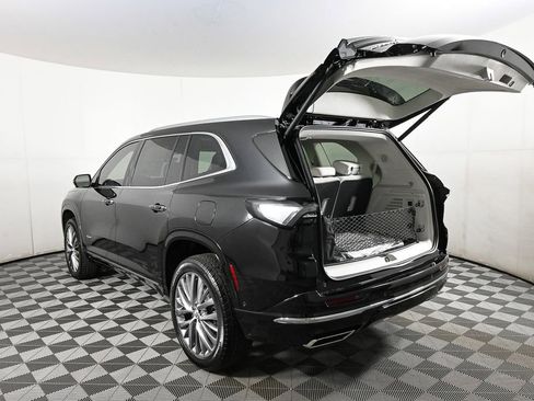New 2026 Buick Enclave Avenir w/ Super Cruise Package image 35