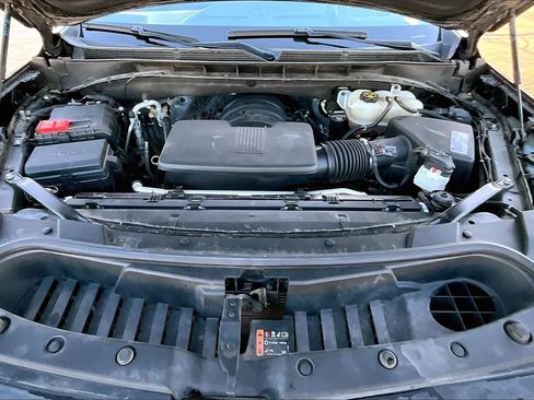 Used 2021 GMC Yukon Denali w/ Denali Premium Package image 9