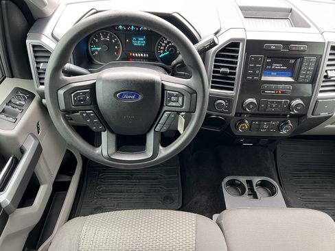 Used 2016 Ford F150 XLT AWD/4WD image 28