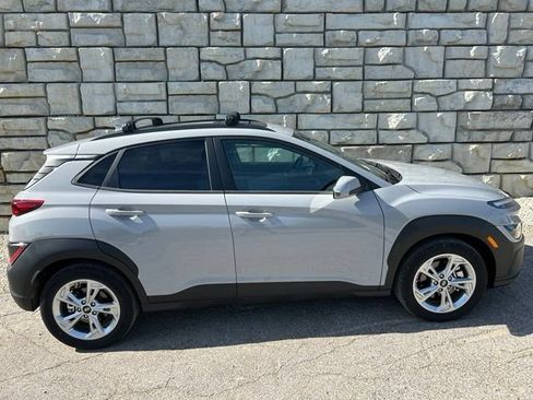 Used 2023 Hyundai Kona SEL w/ Convenience Package AWD/4WD image 6