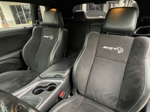 Used 2020 Dodge Challenger SRT Hellcat Redeye image 21