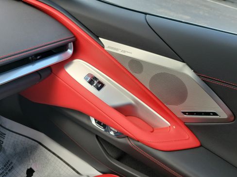 Used 2023 Chevrolet Corvette Stingray Preferred Conv w/ Z51 Performance Package RWD image 26